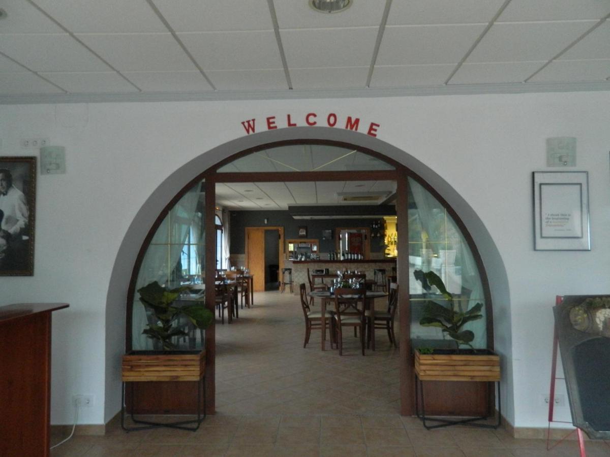 Hotel Restaurant Baladrar Benissa Exterior photo